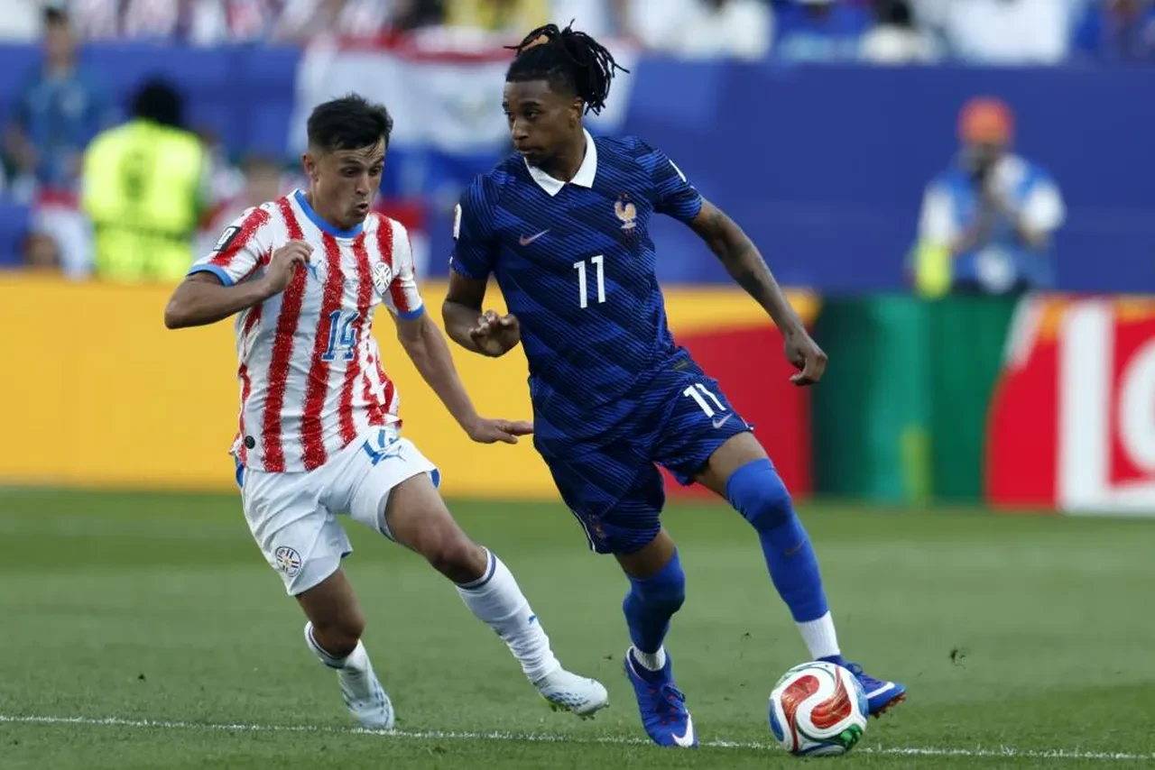 Fransa çeyrek finalde! Paraguay'ı Mbappe ile geçtiler