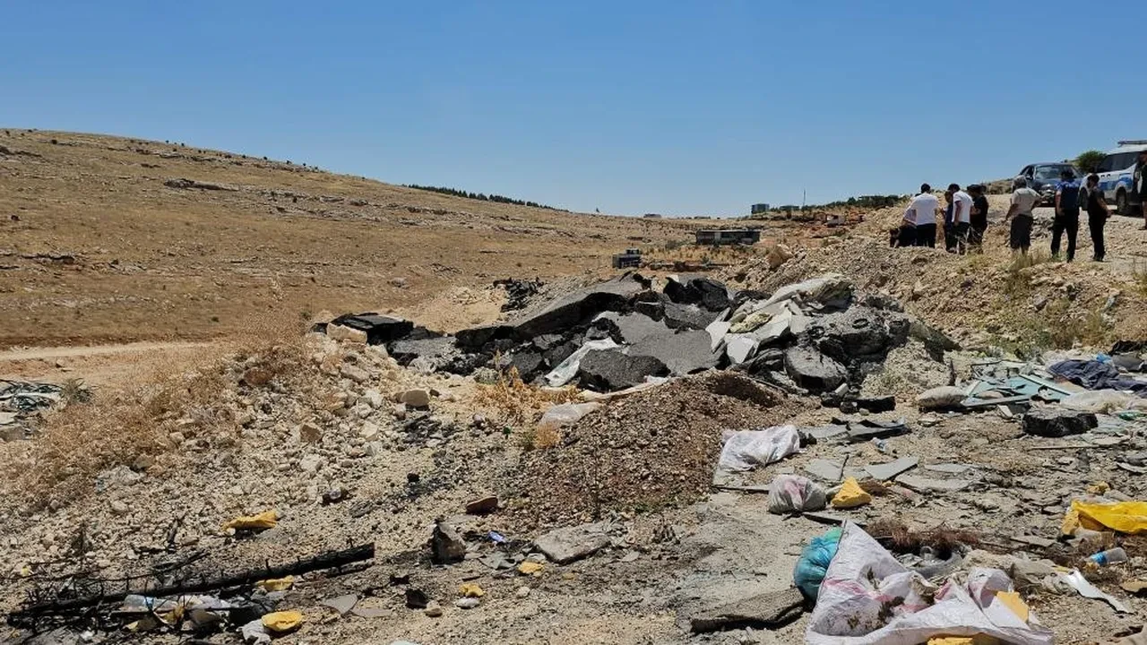 Şanlıurfa'da dehşete düşüren olay! Battaniyeye sarılı erkek cesedi bulundu