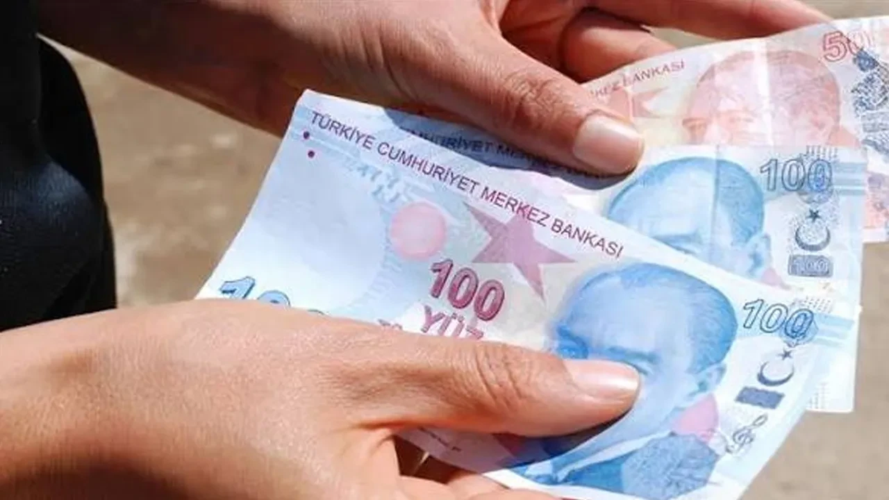 SSK, Bağ-Kur, memur ve memur emeklilerinin zamlı maaşlarının hesaba yatacağı tarih belli oldu