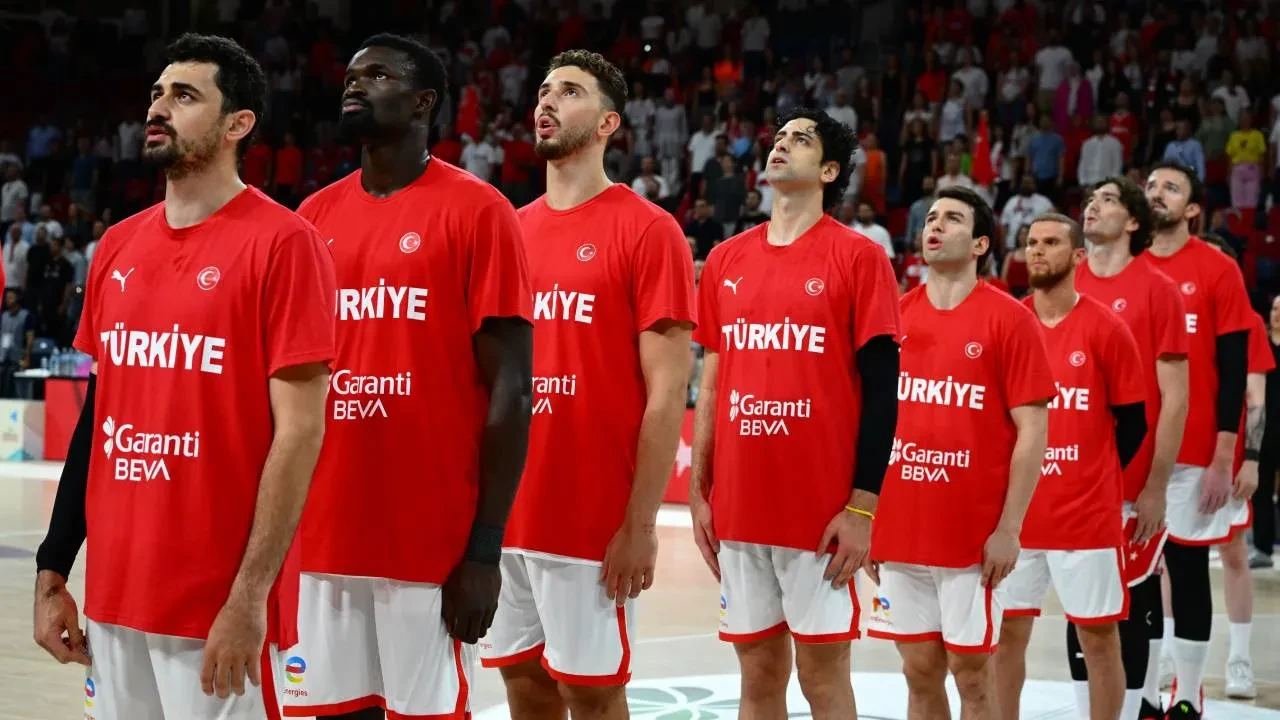 12 Dev Adam'ın rakipleri belli oldu! Türkiye, FIBA 2027 Dünya Kupası elemelerinde J Grubu'nda mücadele edecek