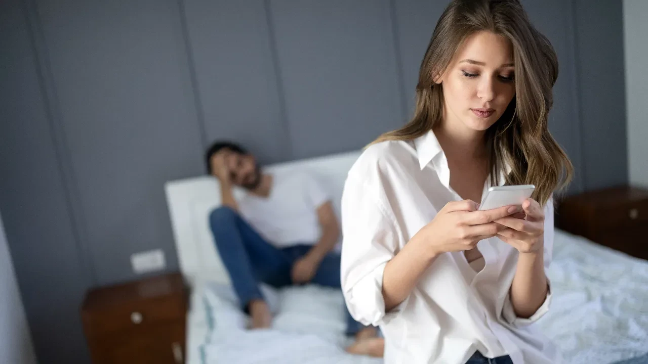 Instagram paylaşımı yuva yıktı! Mahremimiz kalmadı diyen adama Yargıtay’dan emsal karar