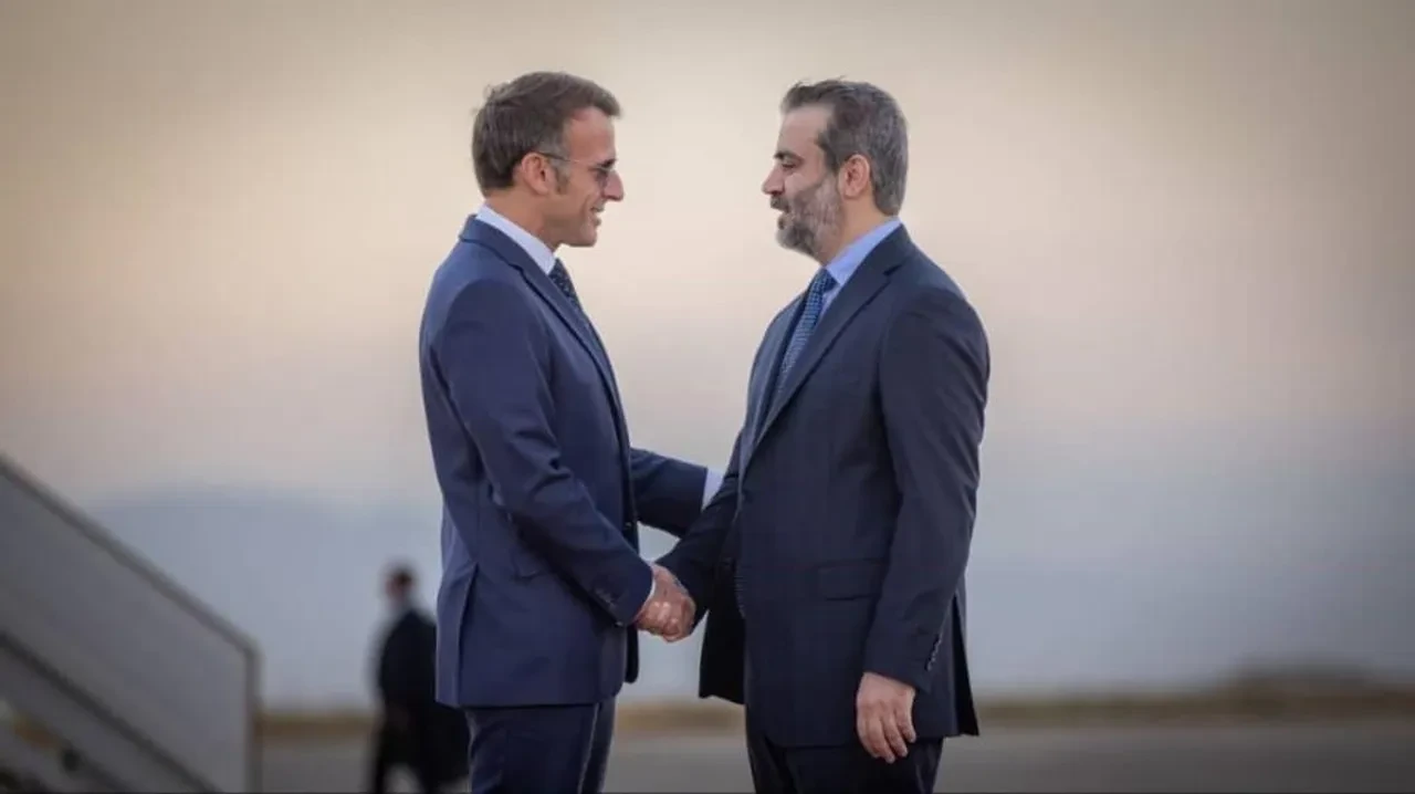 Fransa Cumhurbaşkanı Macron Suriye'de: Esad sonrası bir ilk
