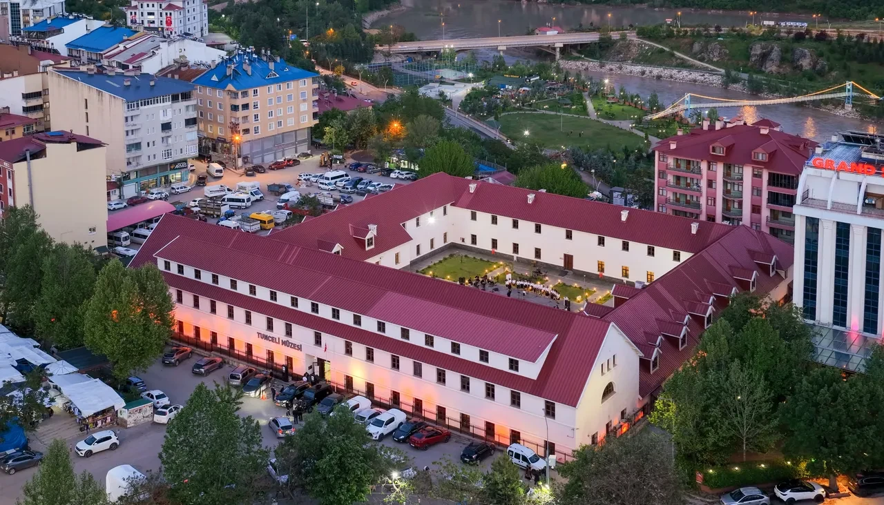 Tunceli müzesi Avrupa’nın en iyisi olma yolunda! Askeri kışlaydı, müze oldu