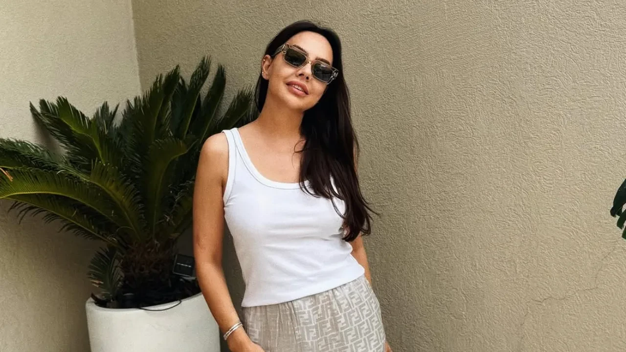Yüz gerdirme sonrası Ebru Gündeş'in son hali görenleri şaşırttı! Sosyal medyada yorum yağdı