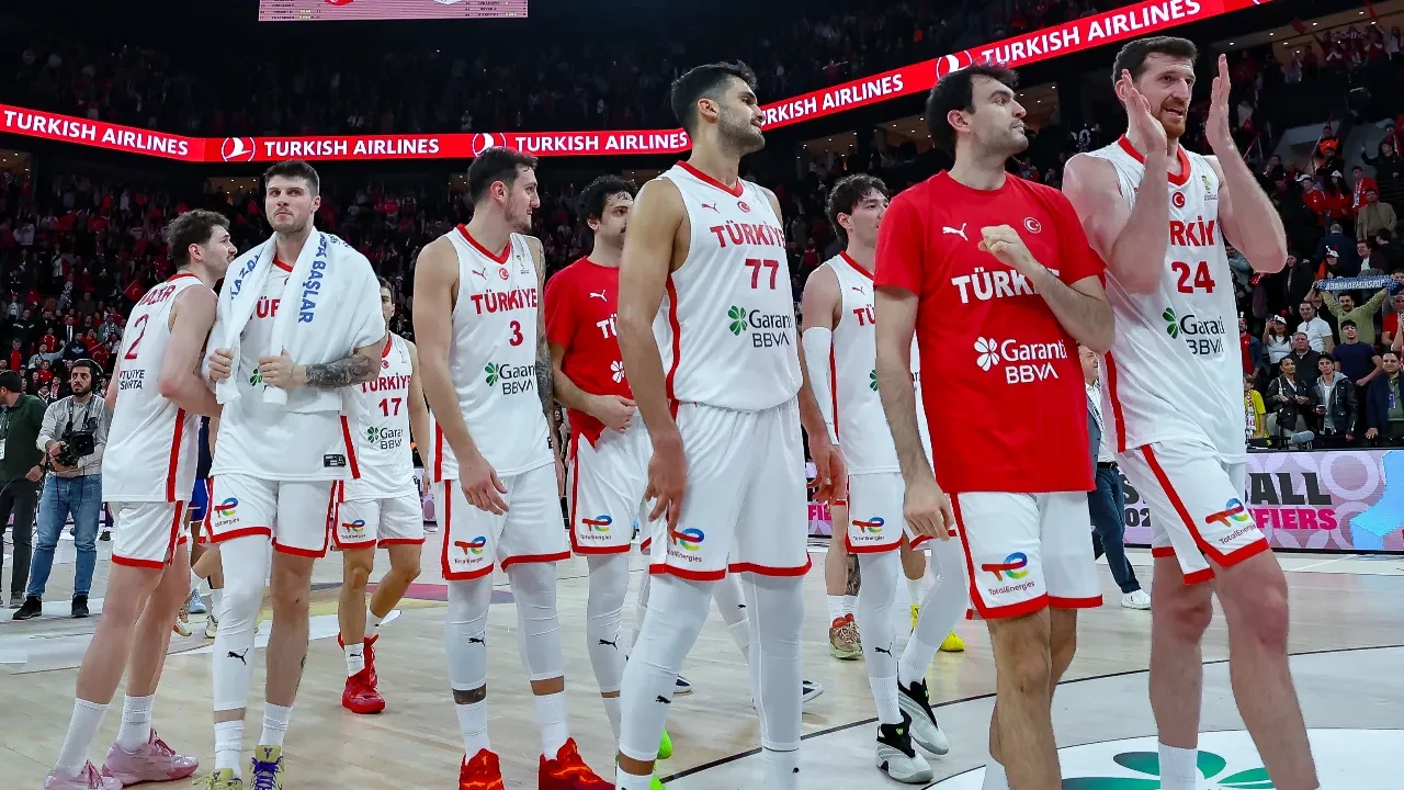 12 Dev Adam'ın maç programı belli oldu! Milliler, adım adım 2027 FIBA Dünya Kupası'na gidiyor