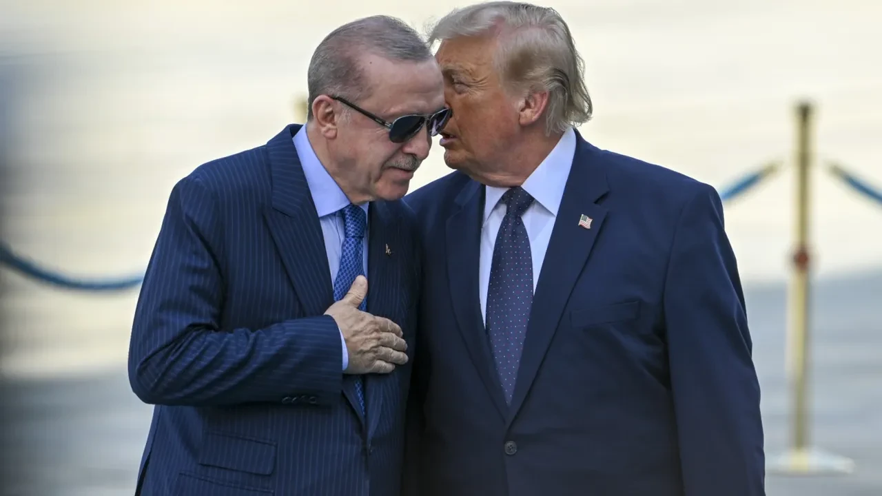 Ankara'da tarihi anlar! NATO zirvesinin en çarpıcı kareleri