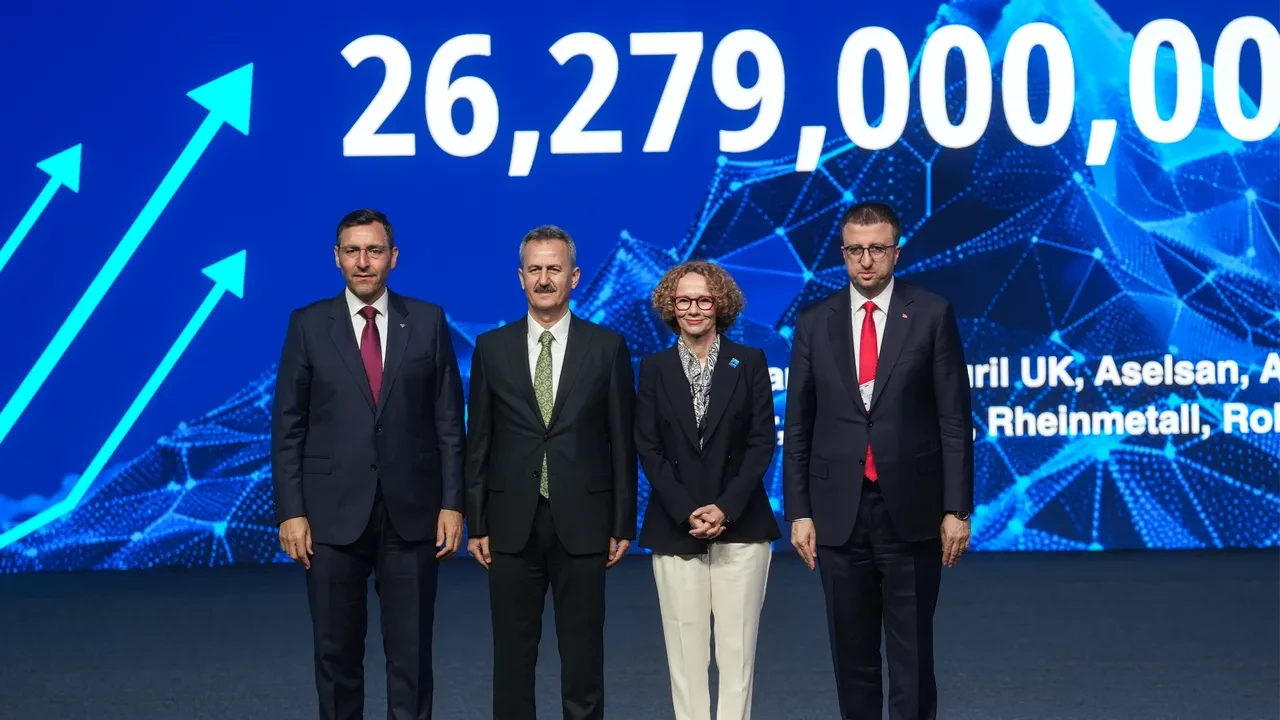 Ankara'da tarihi anlar! NATO zirvesinin en çarpıcı kareleri