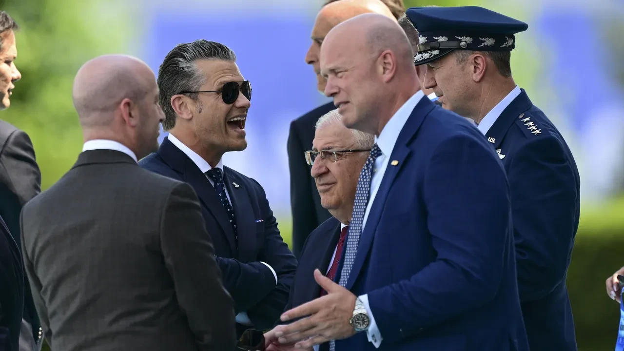 Ankara'da tarihi anlar! NATO zirvesinin en çarpıcı kareleri