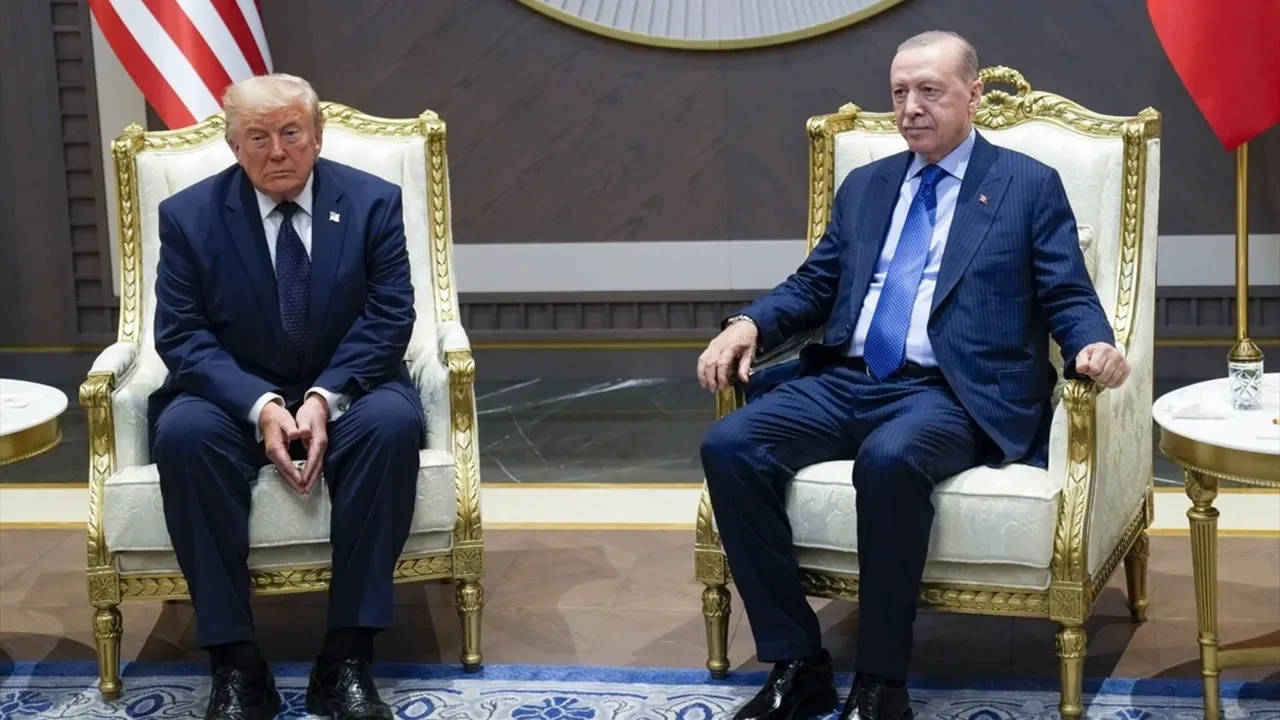 Ankara'da tarihi anlar! NATO zirvesinin en çarpıcı kareleri