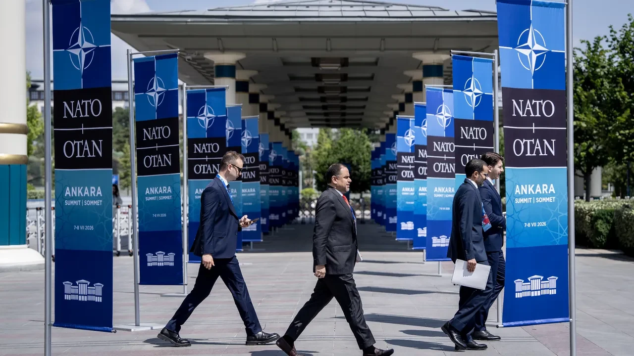 Ankara'da tarihi anlar! NATO zirvesinin en çarpıcı kareleri