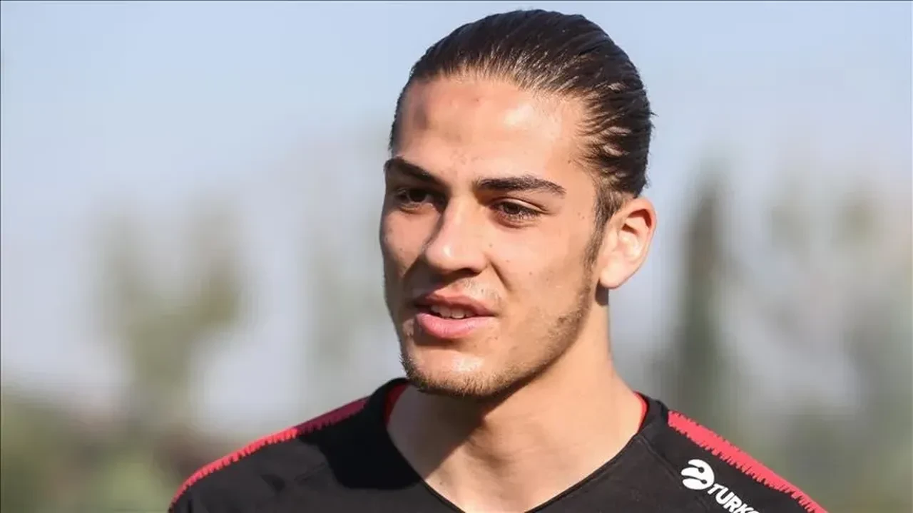 Beşiktaş yeni transferi Doğan Alemdar'ı resmen açıkladı!