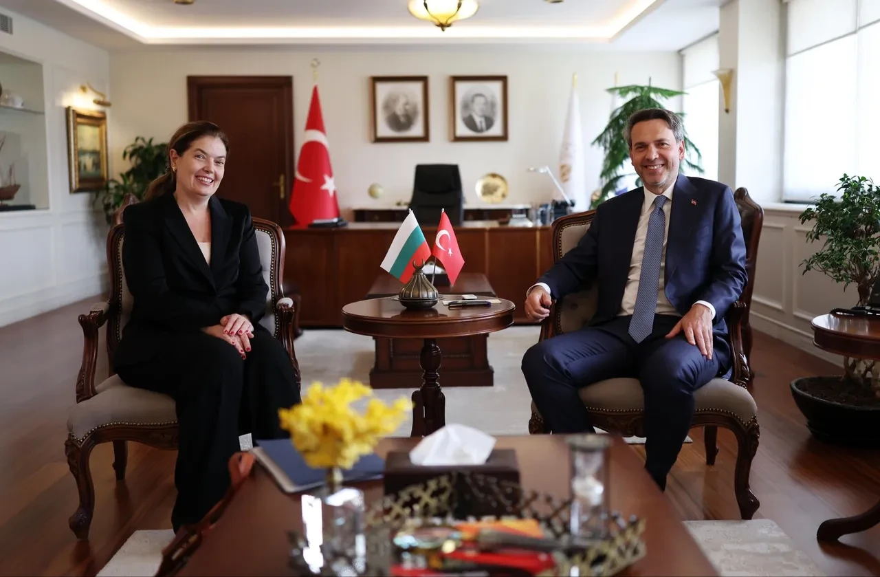 Doğal gazda stratejik adım: Türkiye ve Bulgaristan protokol imzaladı