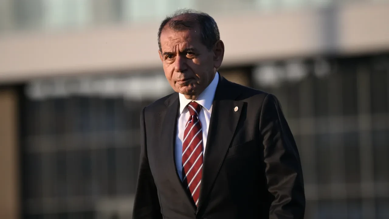 Dursun Özbek'ten transfer açıklaması! 