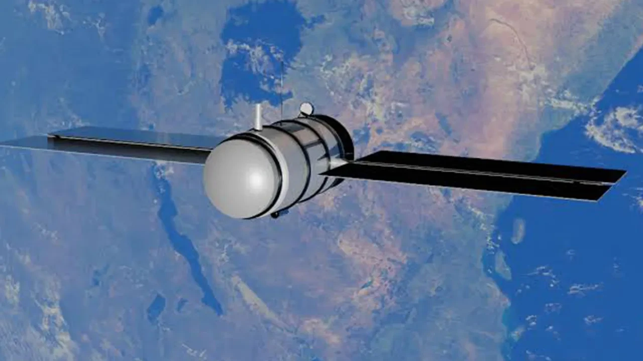 Elon Musk 260 uydusunu imha etti