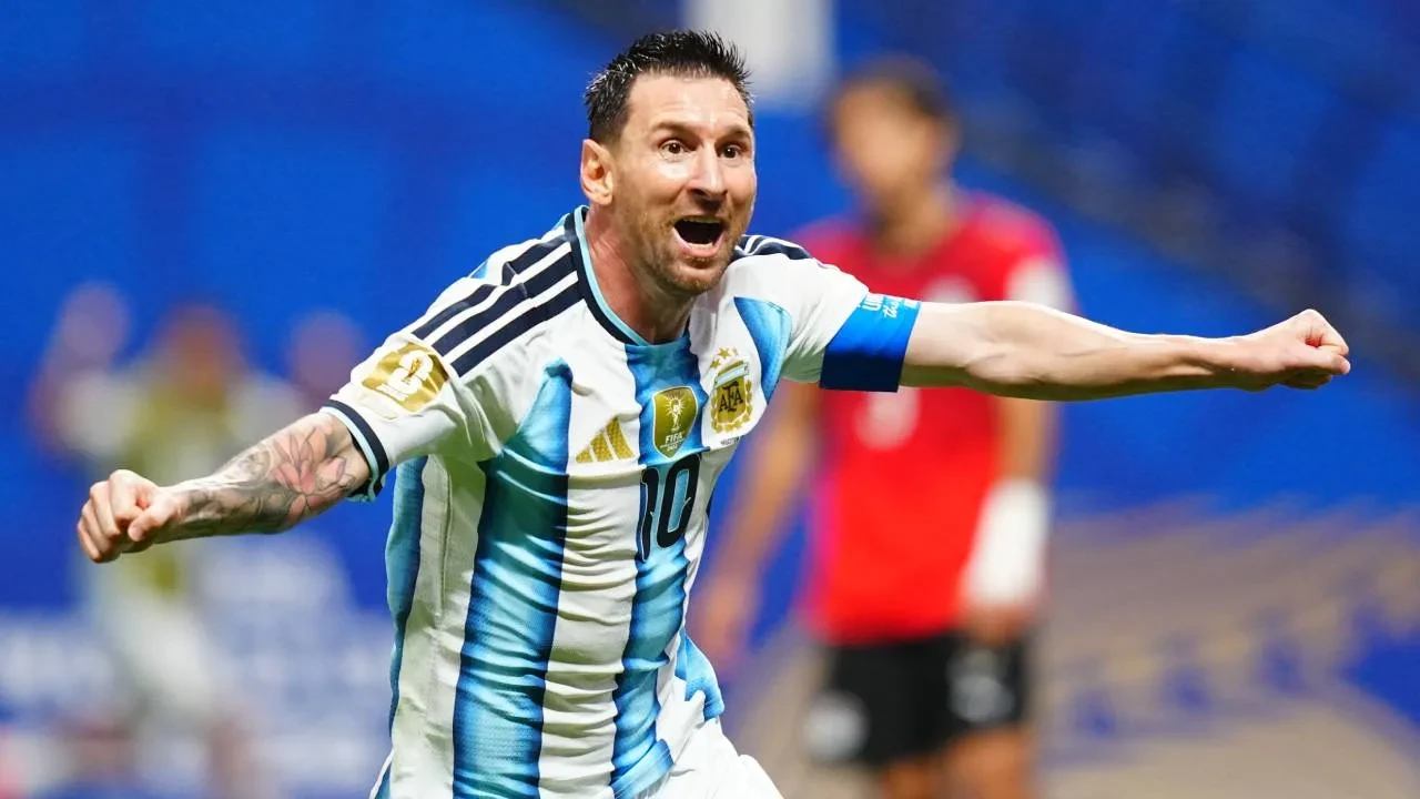 Messi bir rekor daha kırdı! Arjantinli yıldız, Maradona'yı geride bıraktı