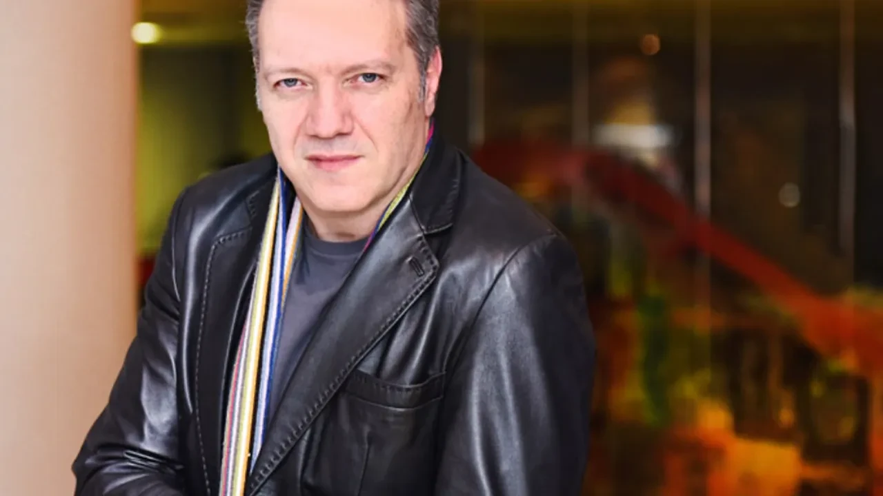 Murat Serezli’nin yeni projesi belli oldu! Aşk ve Taht dizisiyle ekrana dönüyor!
