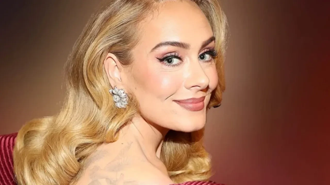 Ünlü şarkıcı Adele'nin yüzünü görenler tanımakta zorluk çekiyor! Yok böyle bir değişim