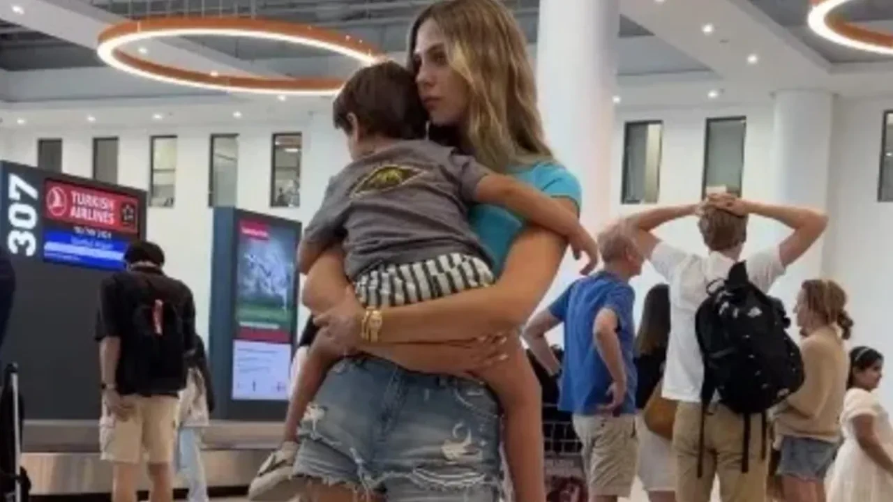 Yasemin Şefkatli uçakta dehşeti yaşadı! 'Korkum katlanarak artıyor' diyerek yaptığı paylaşıma yorum yağdı!