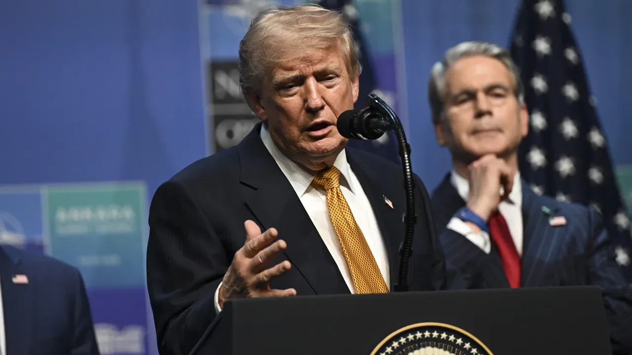 ABD Başkanı Trump'tan NATO Zirvesi bitiminde Türkiye'nin beklediği açıklama: F-35 konusunda karar vermemiz gerekiyor