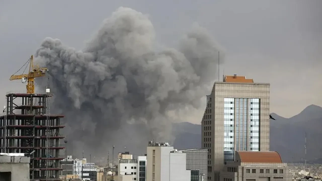 ABD'nin tekrar başlattığı saldırılarda 8 İran askeri öldü