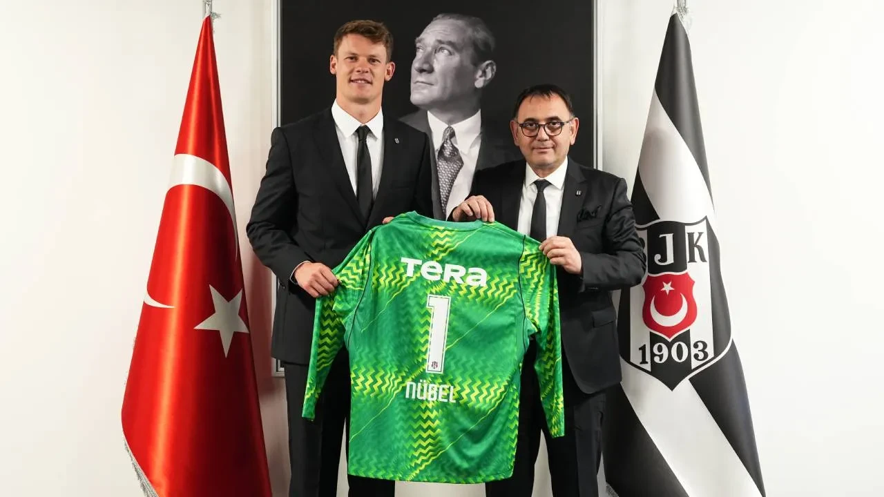 Beşiktaş, Alexander Nübel'i kadrosuna kattı! Alman kaleciyle 3 yıllık sözleşme imzalandı