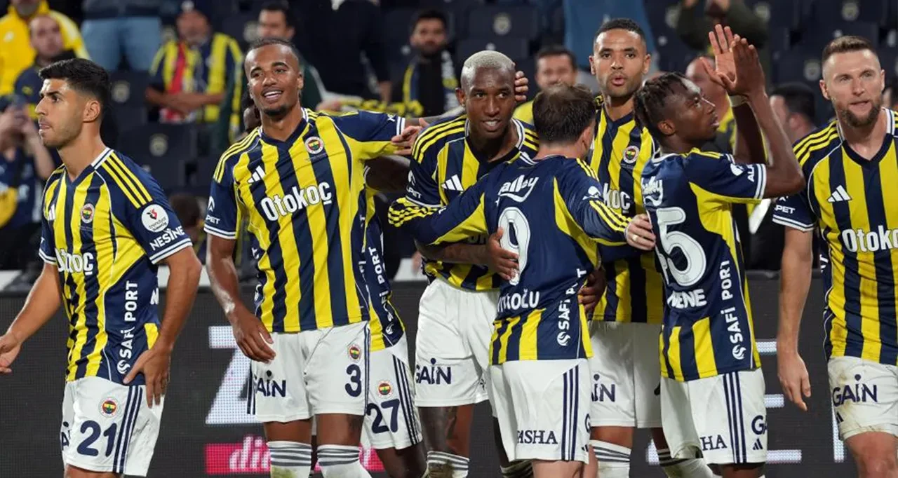 Fenerbahçe hazırlık maçı hangi kanalda? Admira Wacker maçı şifresiz kanalda yayınlanacak
