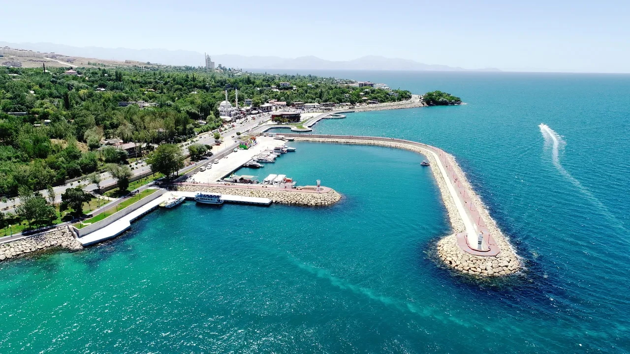Kültür Yolu Festivali’nin 10. durağı Van oluyor: 9 günlük sanat ve lezzet şöleni başlıyor!