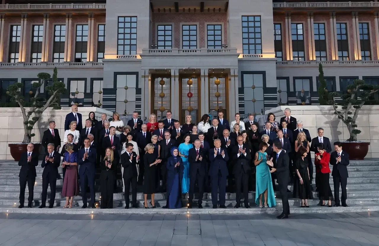 Ankara'daki NATO Liderler Zirvesi'nin ardından Türkiye dünya manşetlerinde: Erdoğan'a övgü yağdı