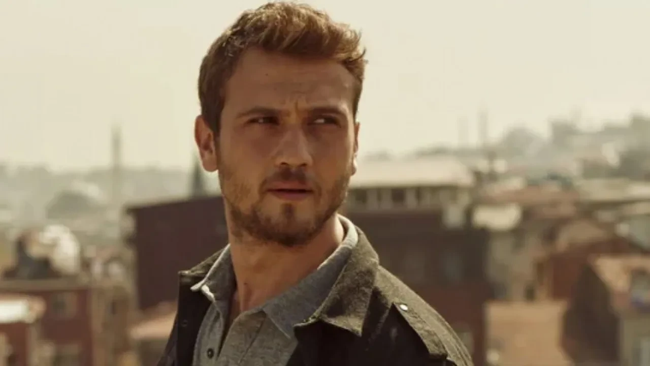 Aras Bulut İynemli'nin 15 yaşındaki görüntüleri sosyal medyayı salladı! Yok böyle değişim