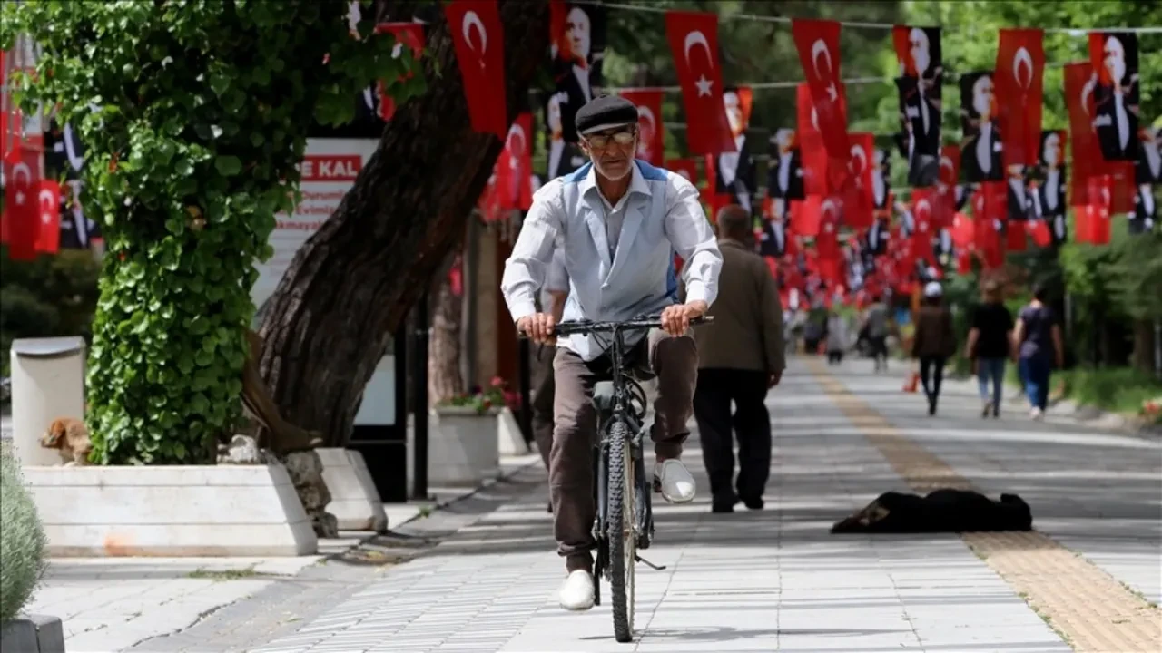 Dünya nüfus verileri açıklandı! Türkiye’nin çocuk ve genç nüfusu istatistikleri tedirgin etti