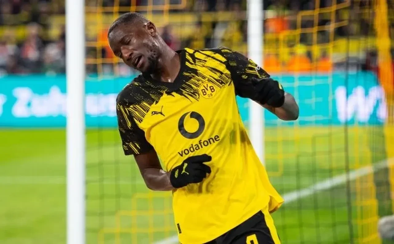 Fenerbahçe transferde gövde gösterisi yapıyor! İki forvetten birisi gelecek