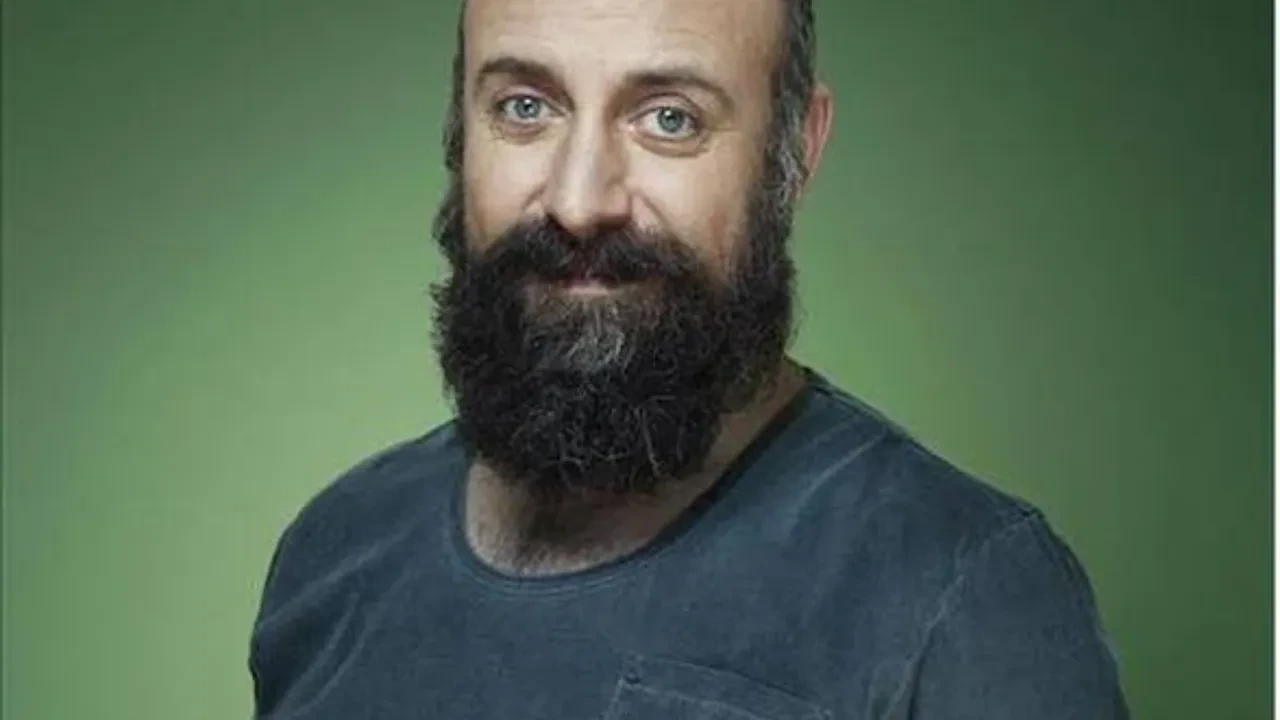 Halit Ergenç'ten miras arsada sürpriz karar! Site yerine konak istedi