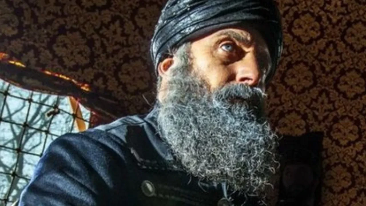Halit Ergenç'ten miras arsada sürpriz karar! Site yerine konak istedi