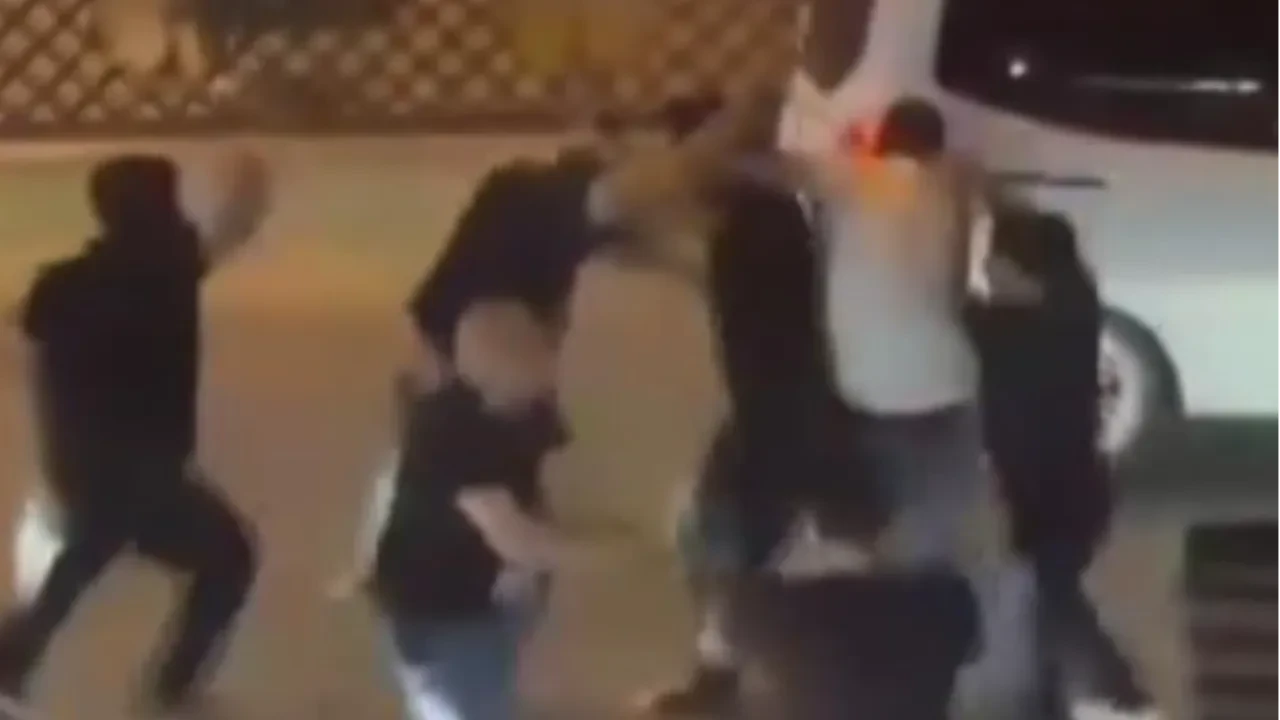 Şırnak'ta taşlı sopalı kavga! 3'ü polis 6 yaralı, 11 gözaltı