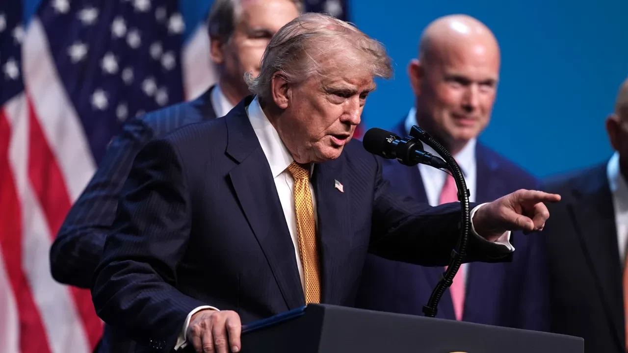 Trump, İran'a saldırı kararını nasıl aldı? Askeri ve ekonomik baskı artacak