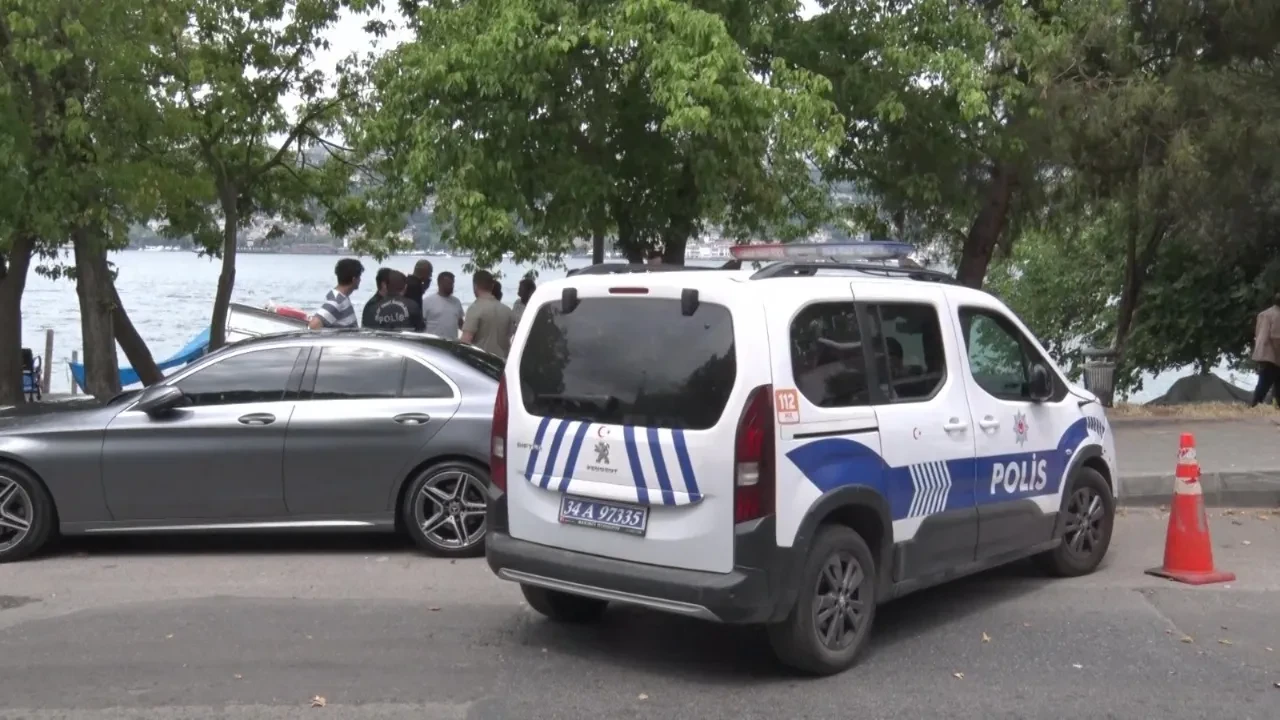 Midye toplamak için denize girdiler, ceset buldular
