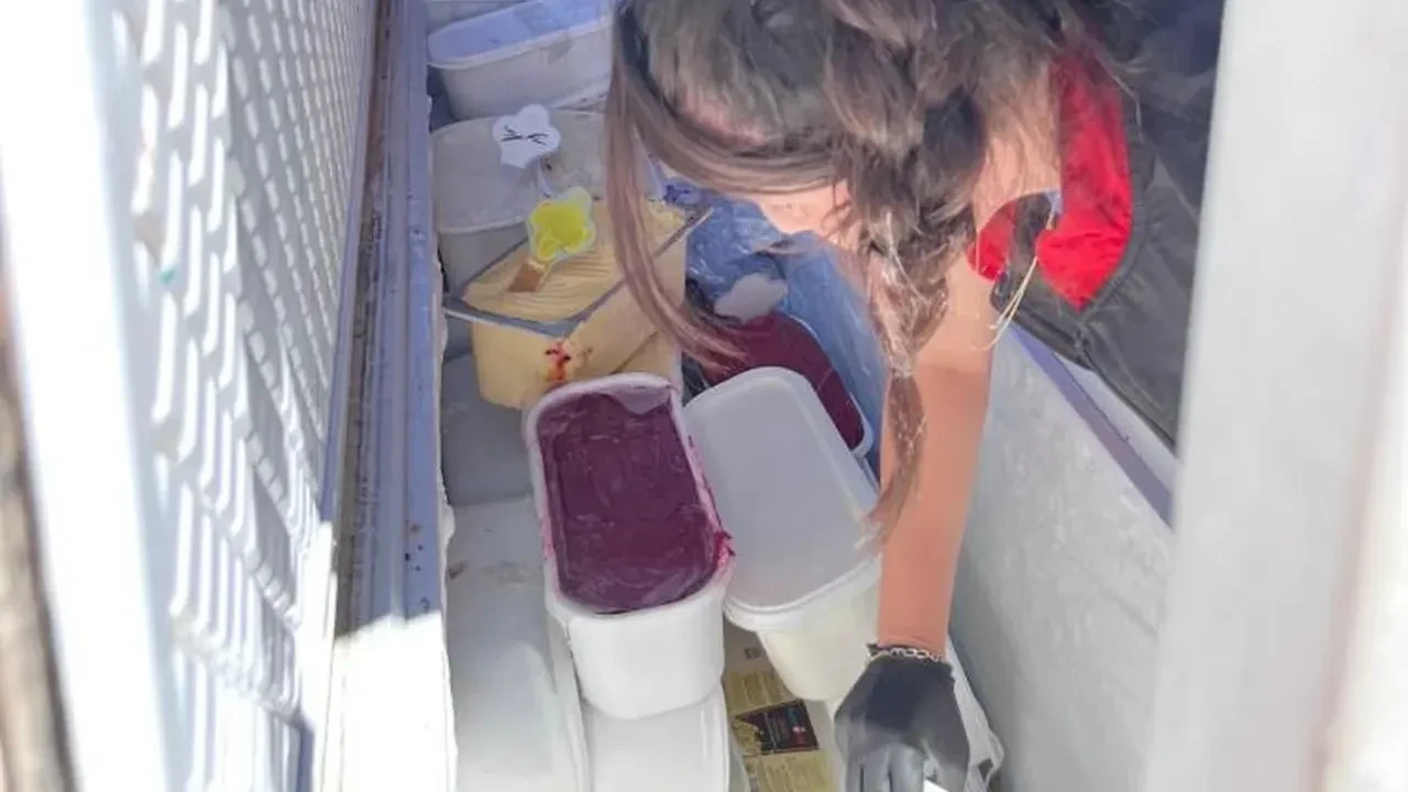 Bir külah dondurmaya 10 euro istediler! Müşteriler şikayet yağdırdı