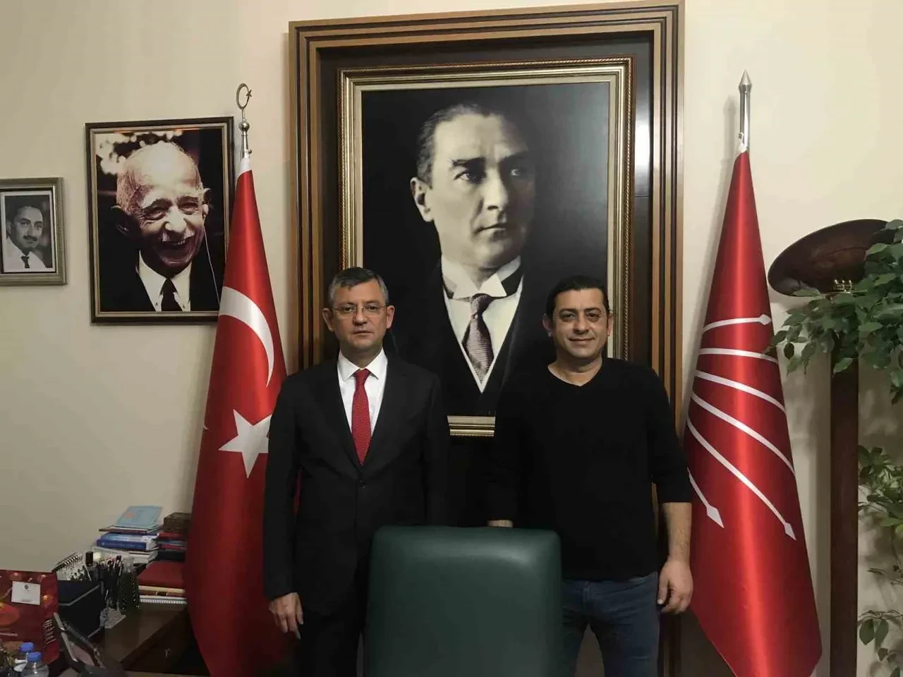 CHP'li Vahap Seçer'in kardeşinden 'Özgür Özel'in kasası' Demirhan Gözaçan'a seçim öncesi gönderilen para ortaya çıktı