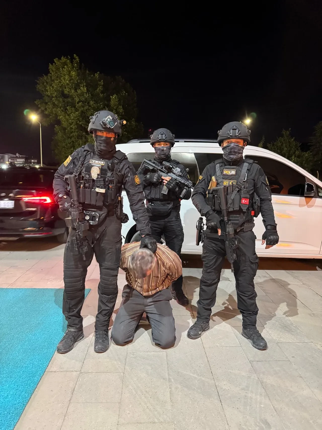 Hedefinde Cumhurbaşkanı Erdoğan vardı! Suikast timindeki tek firari FETÖ'cü terörist 10 yıl sonra yakalandı