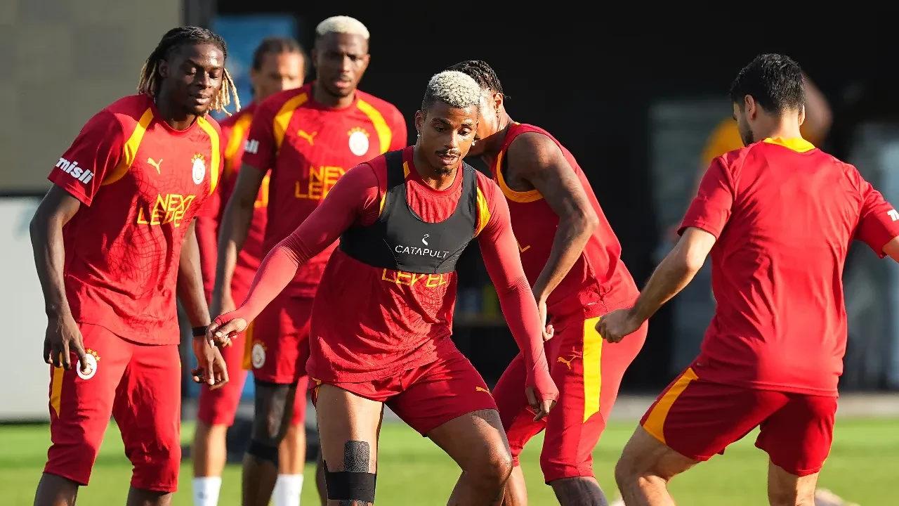 Galatasaray hazırlıklarını sürdürüyor! Sarı-kırmızılılar, hazırlık maçında Rennes ile karşılaşacak