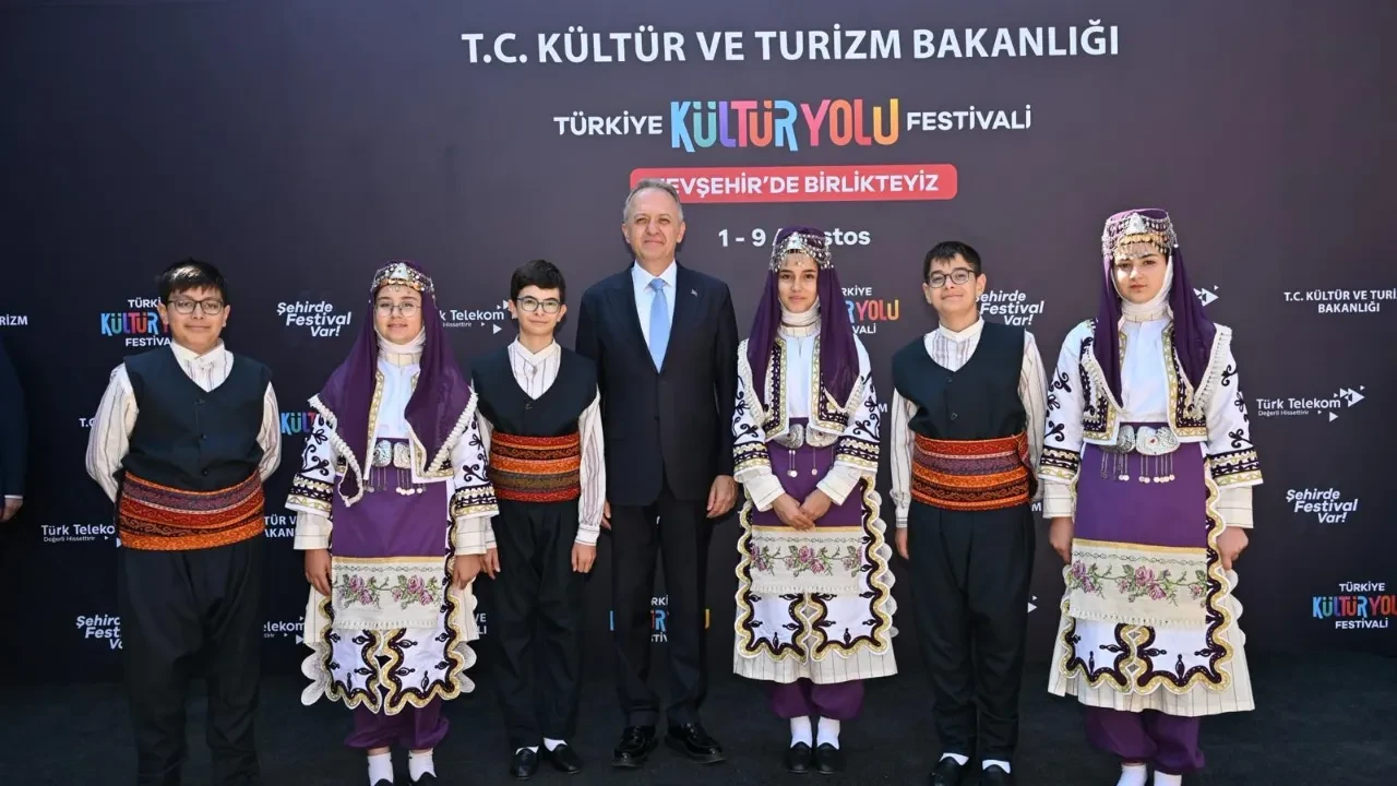 Masal Diyarı Kapadokya’da festival coşkusu başladı! Nevşehir’de dokuz gün boyunca kültür, sanat ve gastronomi serüveni yaşanacak