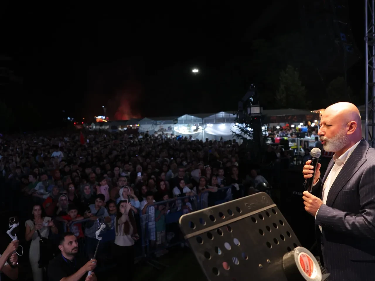Nostaljinin kalbi Fuar38, yüz binlerce vatandaşın katılımıyla açıldı! Başkan Çolakbayrakdar: Fuar38 ile Kayseri’nin kültür hafızasını yeniden canlandırıyoruz
