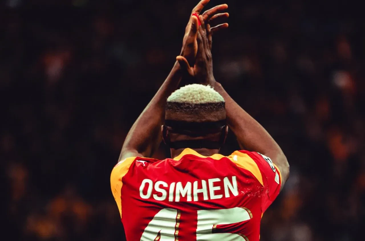 Galatasaray Osimhen ayrılığında tavrını ortaya koydu!