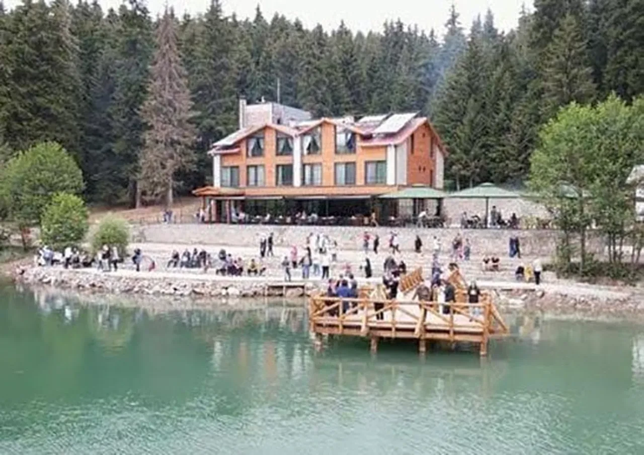 İlan üstüne ilan verdi: 100 bin TL maaşla çalışacak eleman bulamadı