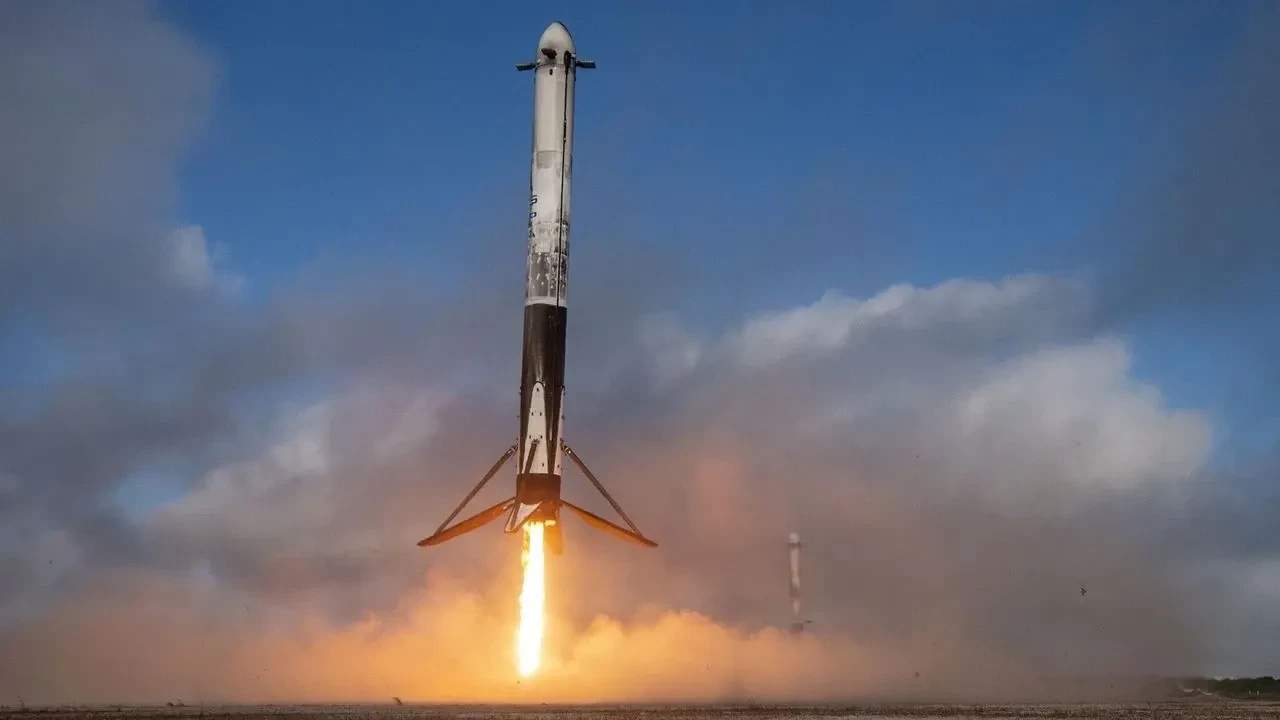 SpaceX’te bir ilk: Yatırımcılar satış tarafına geçti