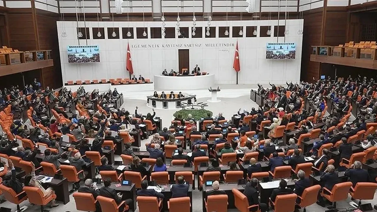 TBMM'de tarihi gün! Terörsüz Türkiye teklifi Genel Kurul'da