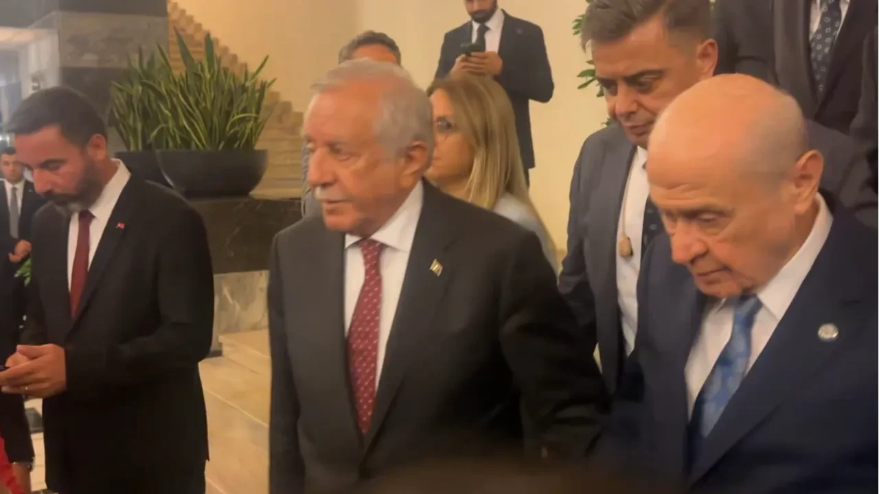 Terörsüz Türkiye yasası TBMM'den geçti: Devlet Bahçeli'den ilk yorum