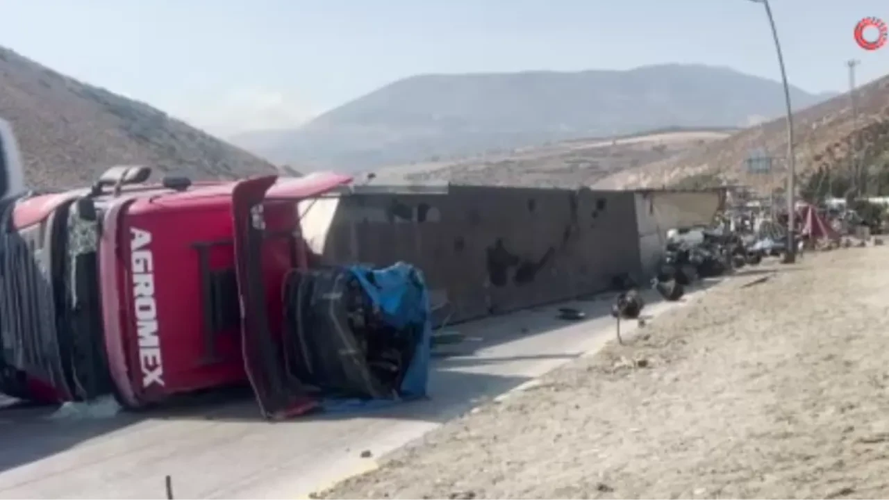 Tırın freni patladı! Ortalık savaş alanına döndü