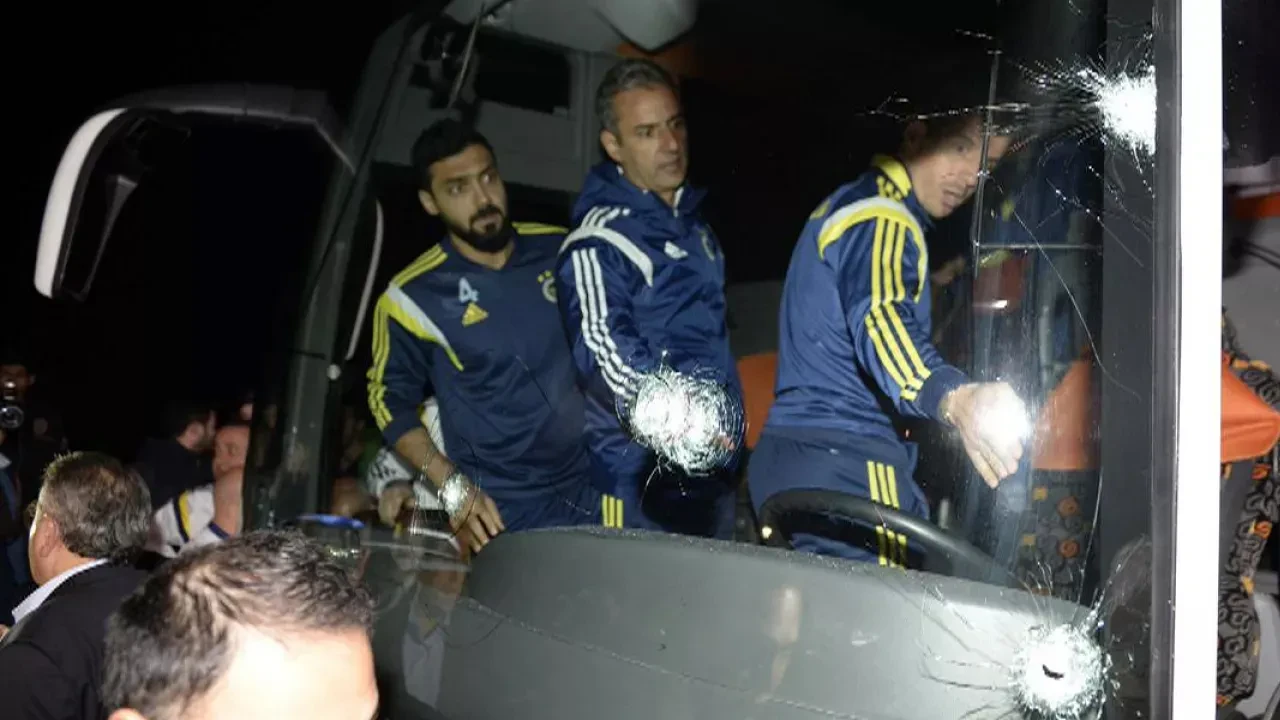 Bakan Gürlek duyurdu! Fenerbahçe otobüsüne silahlı saldırıda yeni gelişme