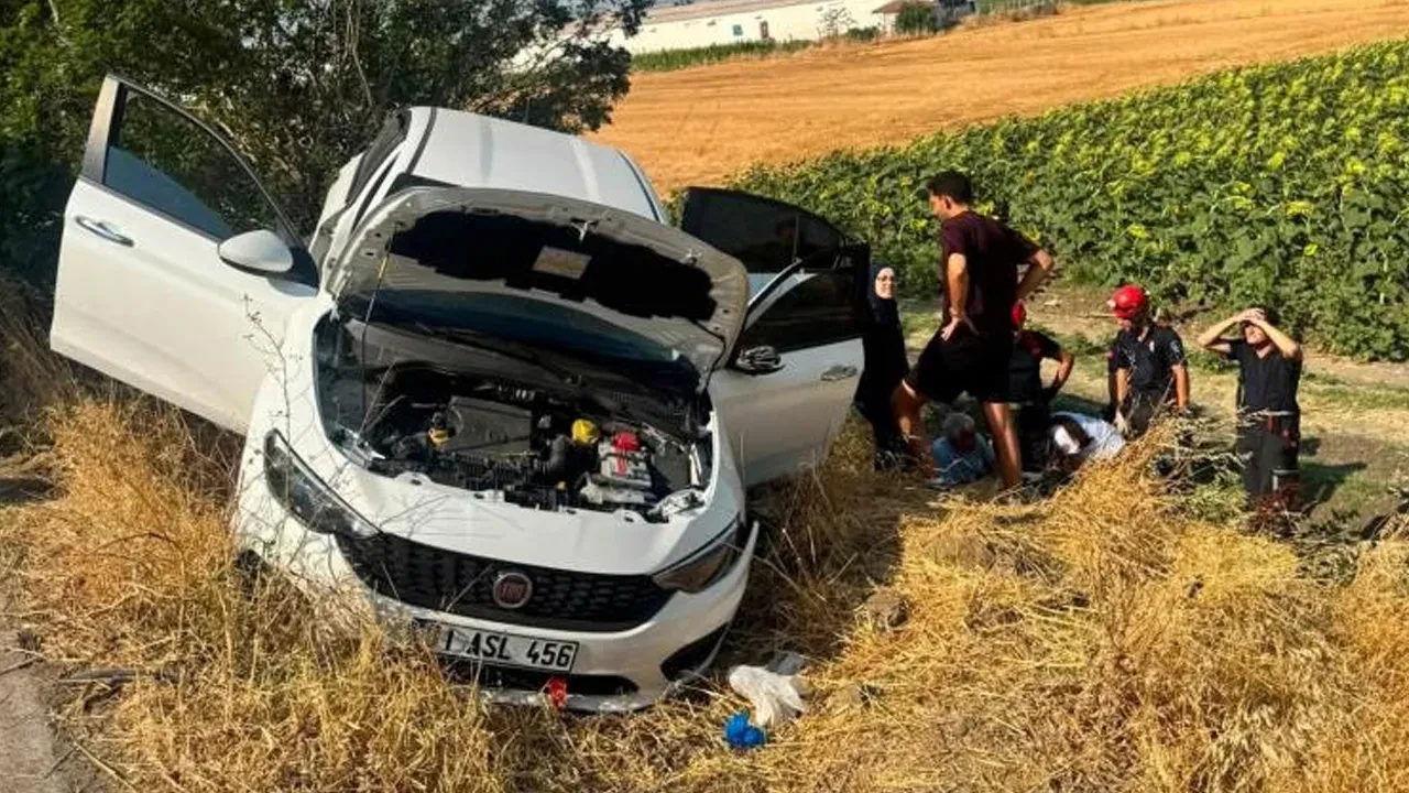 Bandırma Belediye Başkanı Dursun Mirza'nın makam aracı kaza yaptı: 3 yaralı